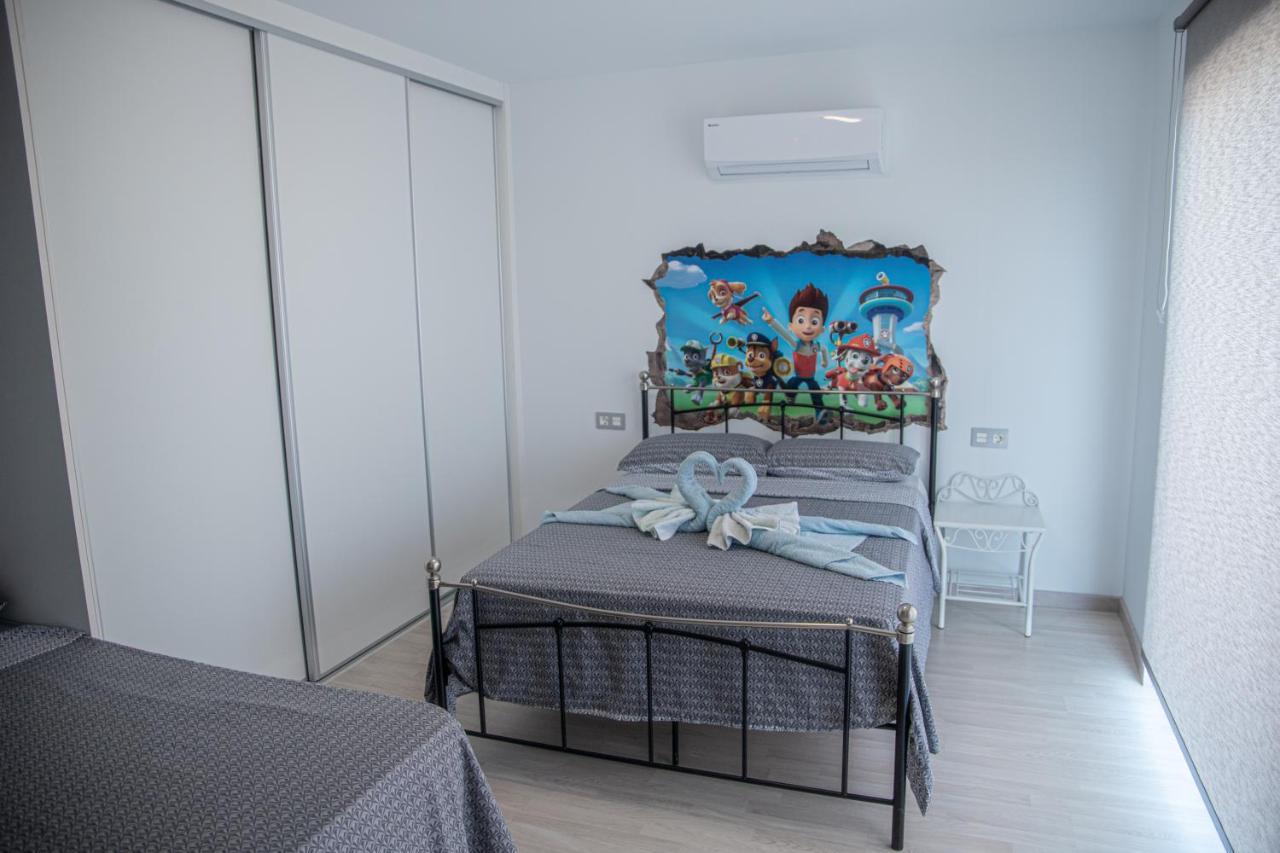Villa Montainbeach San Vicente Raspeig Exterior foto