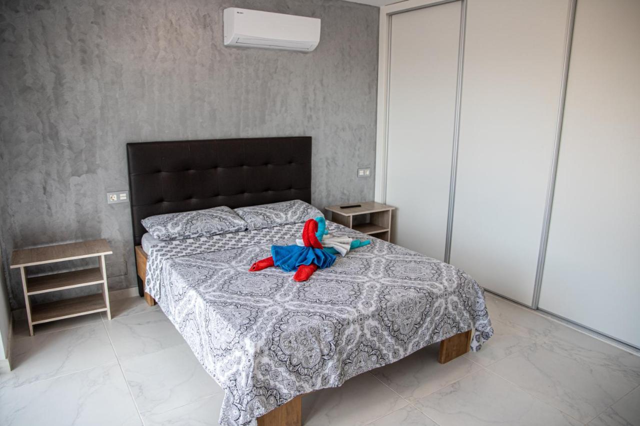 Villa Montainbeach San Vicente Raspeig Exterior foto