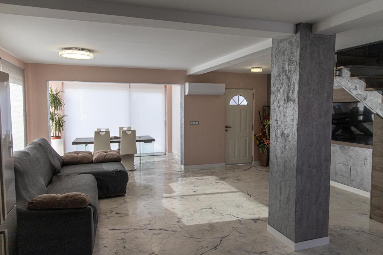 Villa Montainbeach San Vicente Raspeig Exterior foto