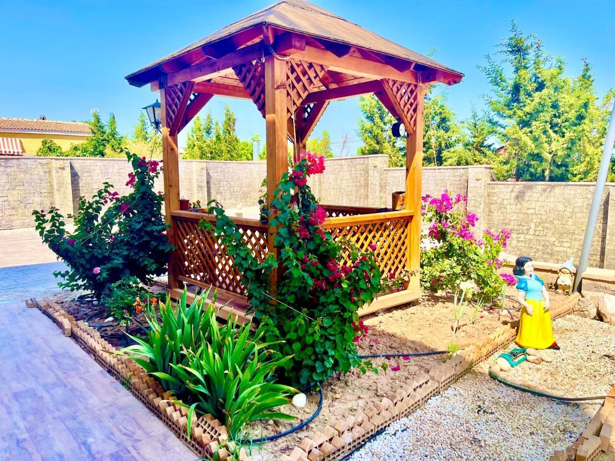 Villa Montainbeach San Vicente Raspeig Exterior foto